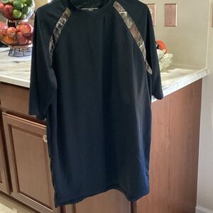 Men's Black Camo Detail Polyester Tee Size XL